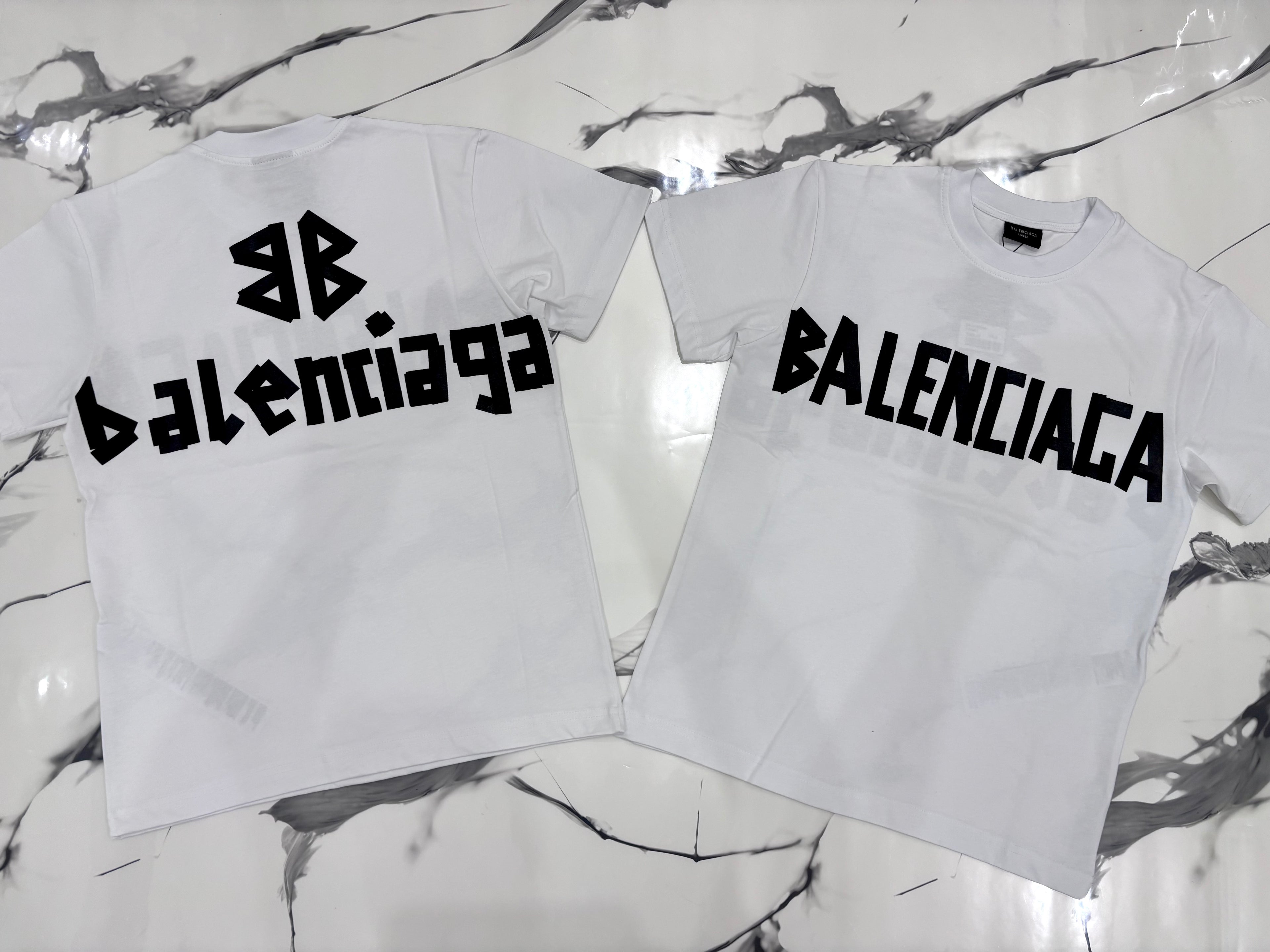 T-SHIRT BALENCIAGA BIANCA