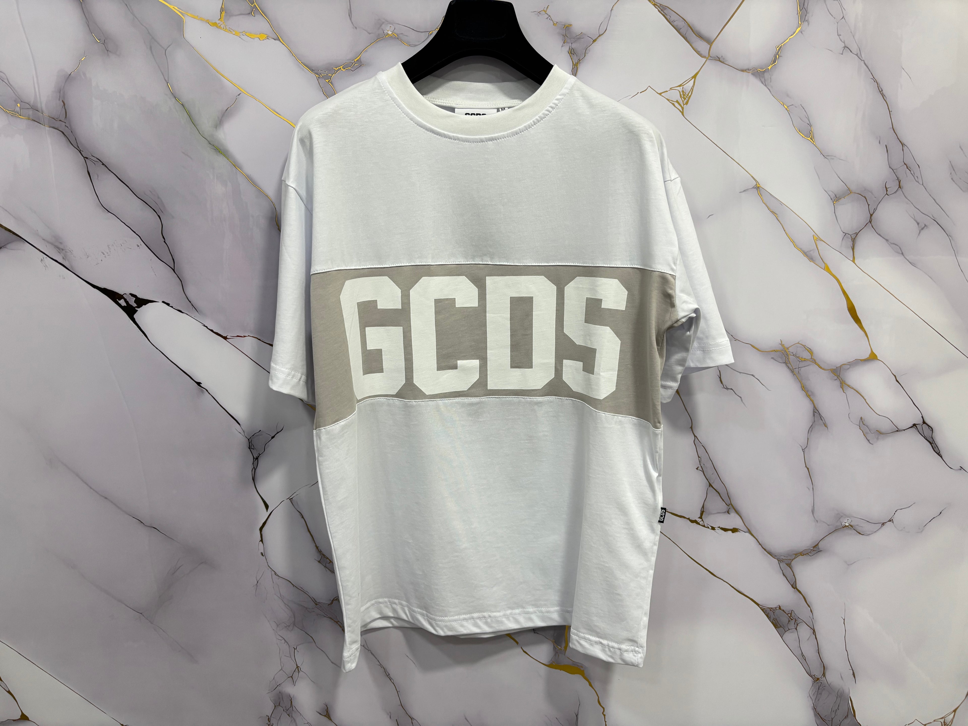T-SHIRT GCDS