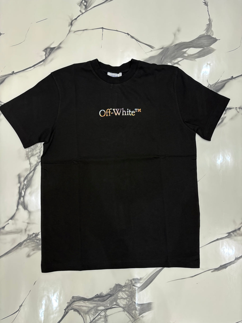 T-SHIRT OFF NERA/ARCOBALENO