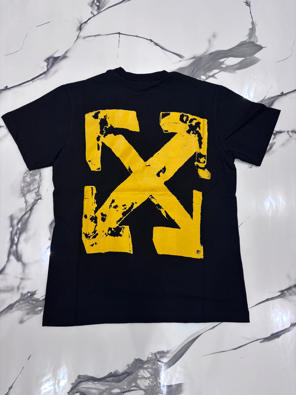 T-SHIRT OFF NERA/GIALLA