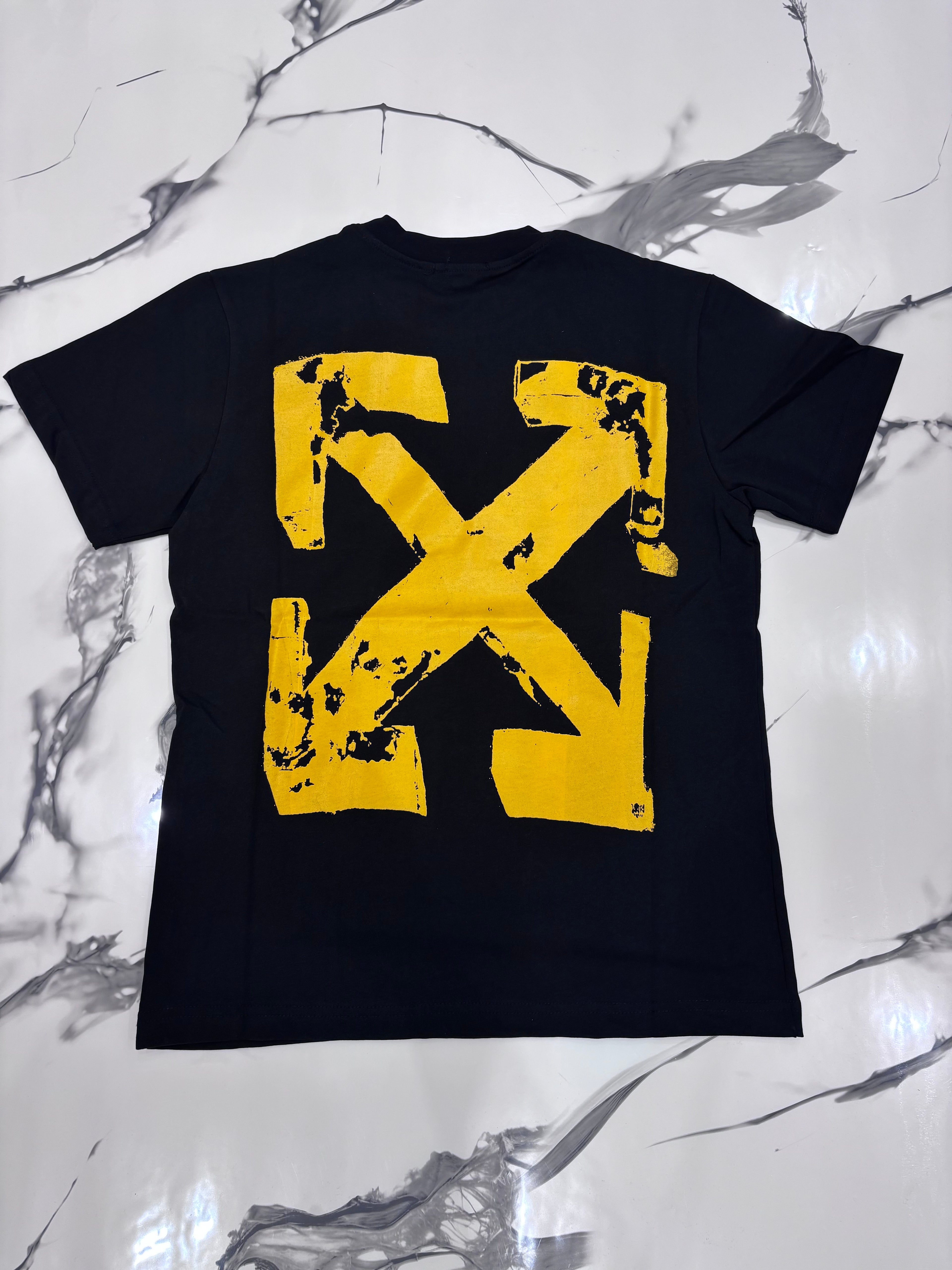 T-SHIRT OFF NERA/GIALLA