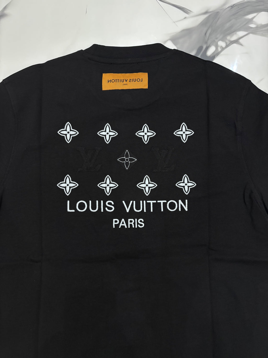 T-SHIRT LV NERA