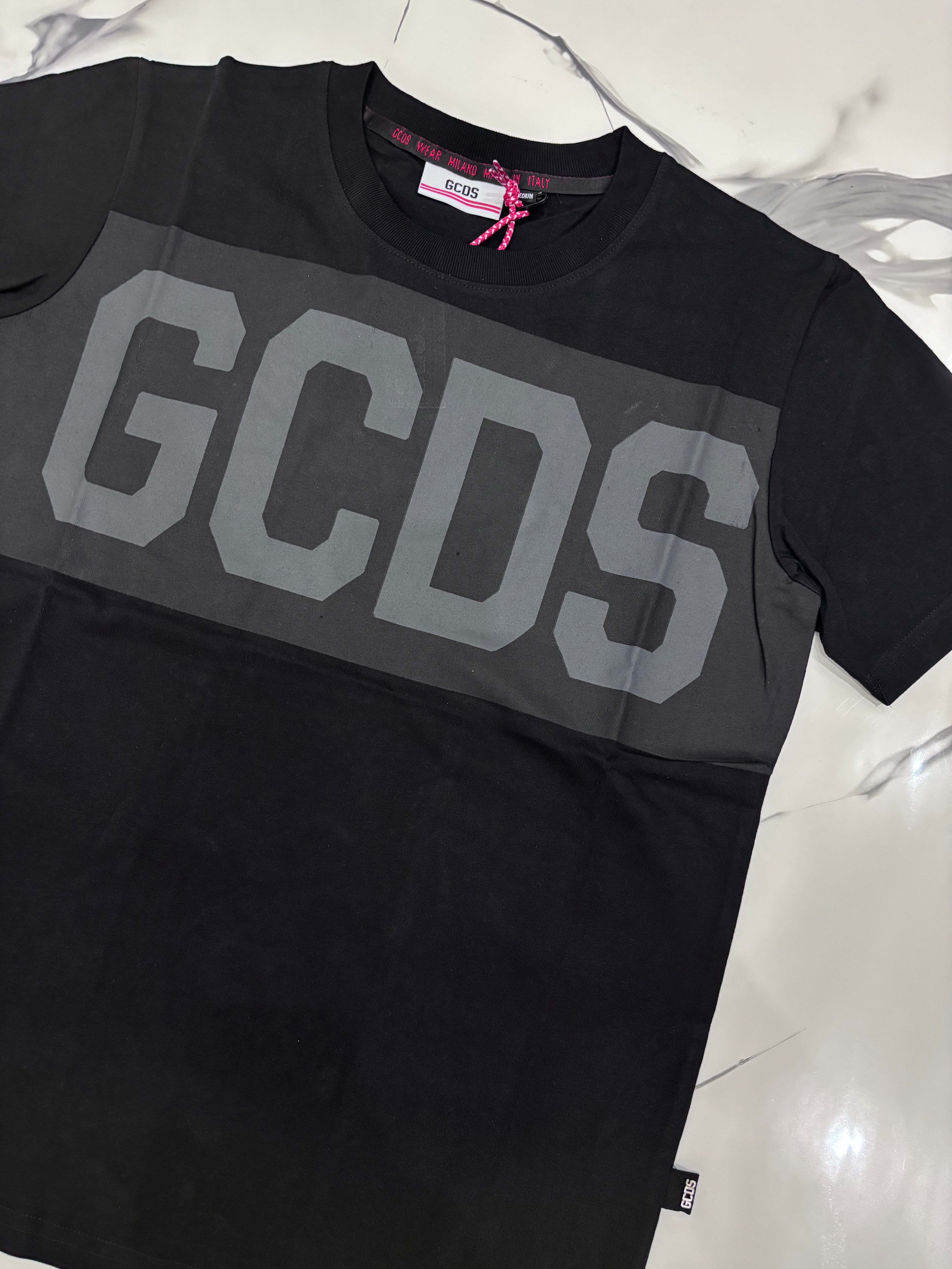 T-SHIRT GC NERA/GRIGIA