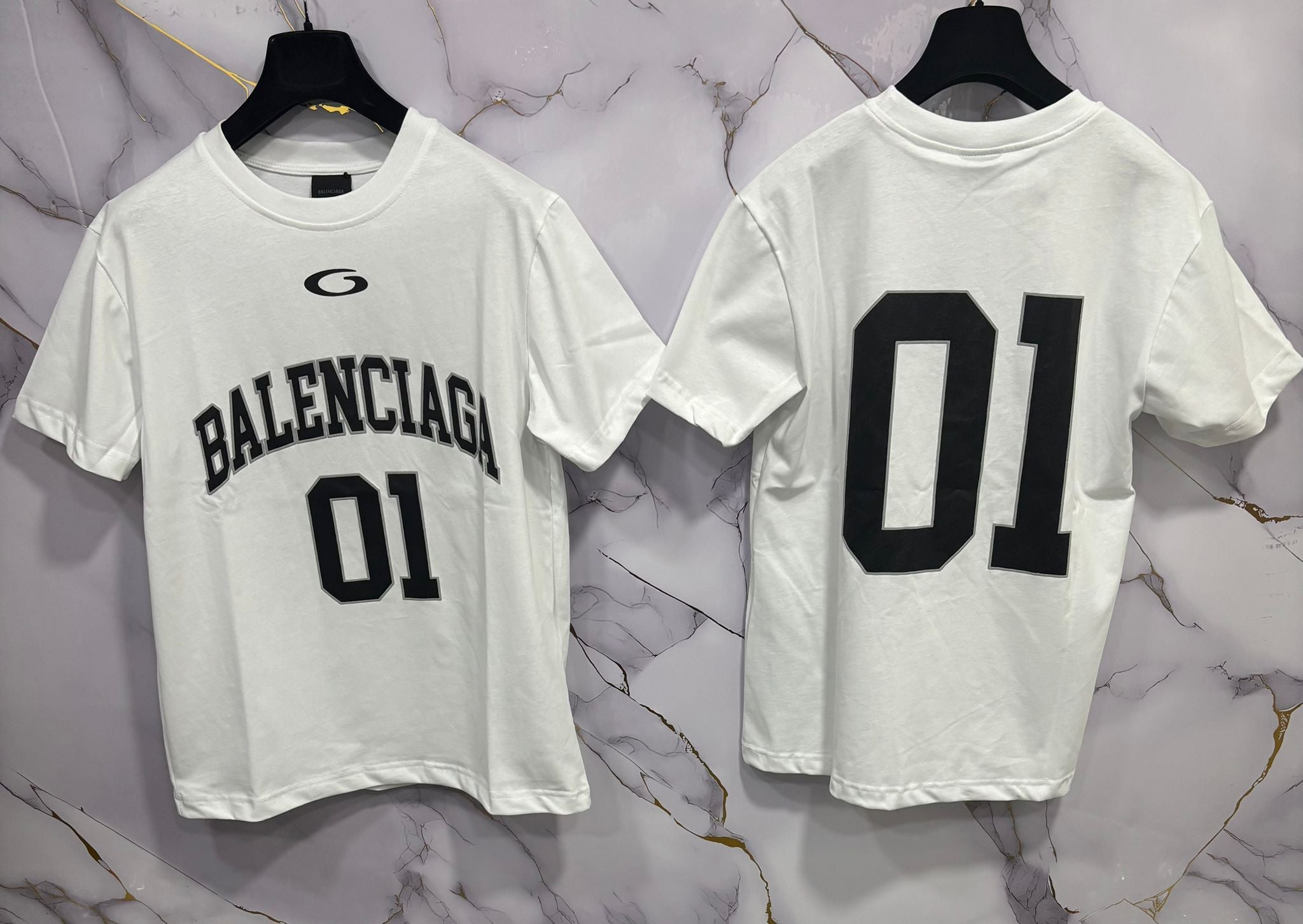 T-SHIRT BALENCIAGA 01
